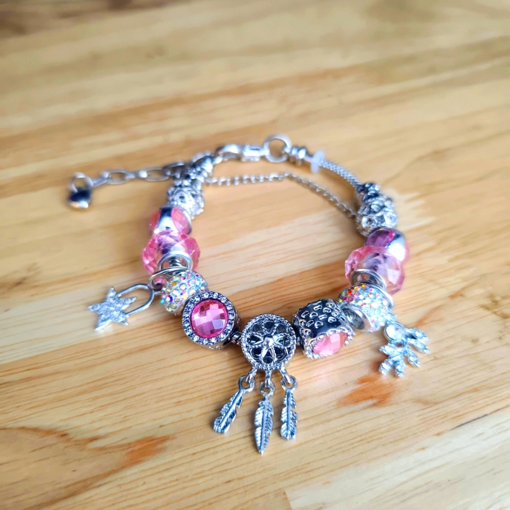 Pink Lucky Charming Dreamcatcher Bracelet Set With Beads & Heart Charms
